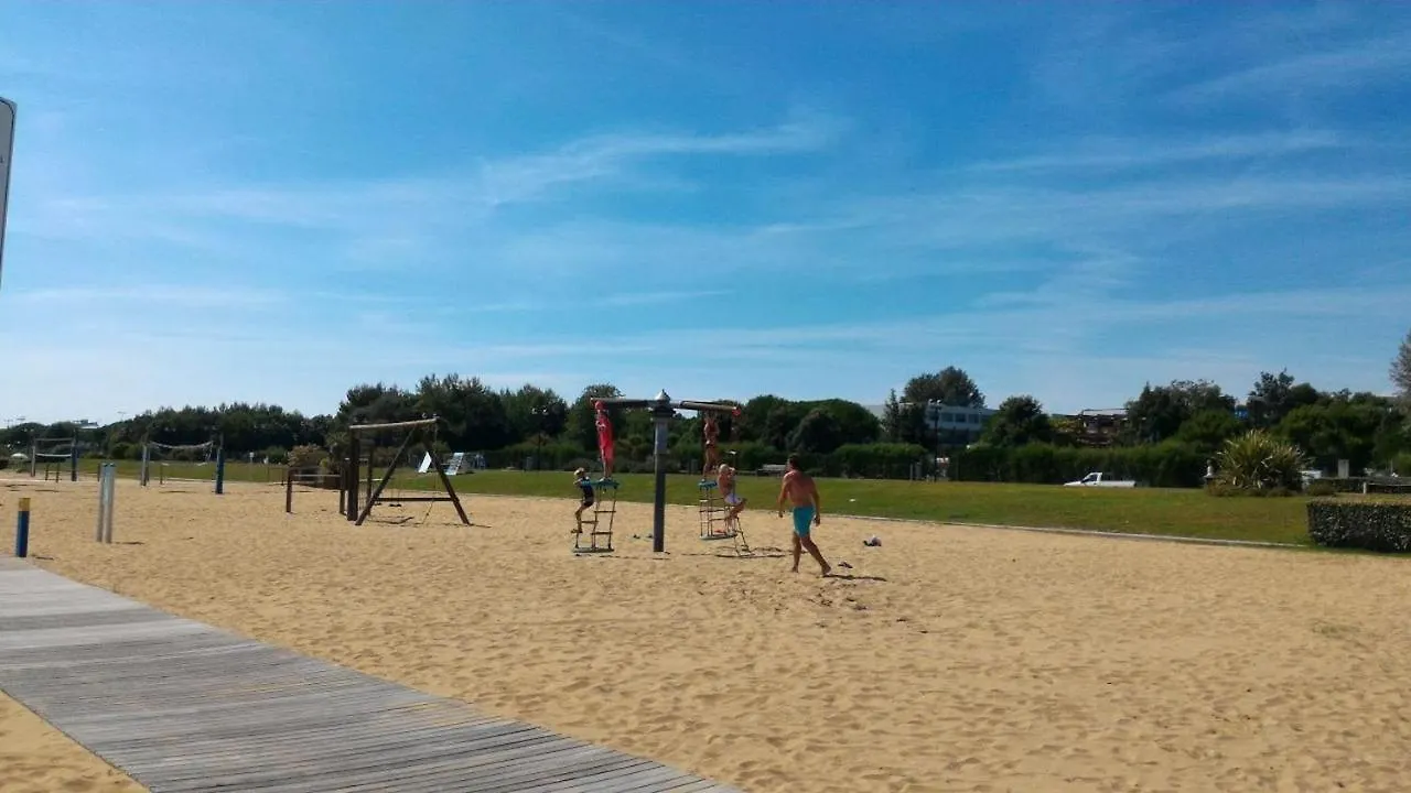 Appartamenti Betania Bibione 0*,